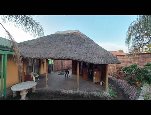 3 BEDROOM HOUSE FOR SALE IN WEST PARK